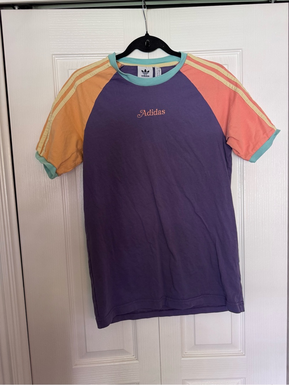 Adidas Men’s Purple Orange Pink Colorblock Raglan T-Shirt size Small